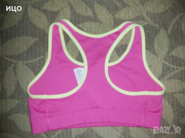 Дамско спортно бюстие Nike, снимка 2 - Корсети, бюстиета, топове - 44796444