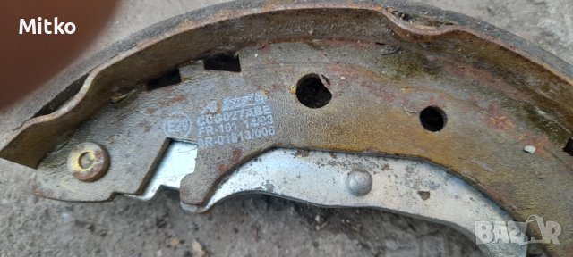 Накладки - Челюсти спирачни задни за Форд Ескорт Хечбек 1993г. / Ford Escort Hechbek 1993y., снимка 2 - Части - 40695107