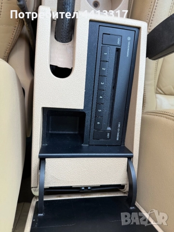 Vw touran 1.9, снимка 12 - Автомобили и джипове - 51584837