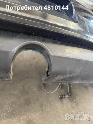 Задна броня за VW Golf 5 , снимка 4 - Части - 56508425