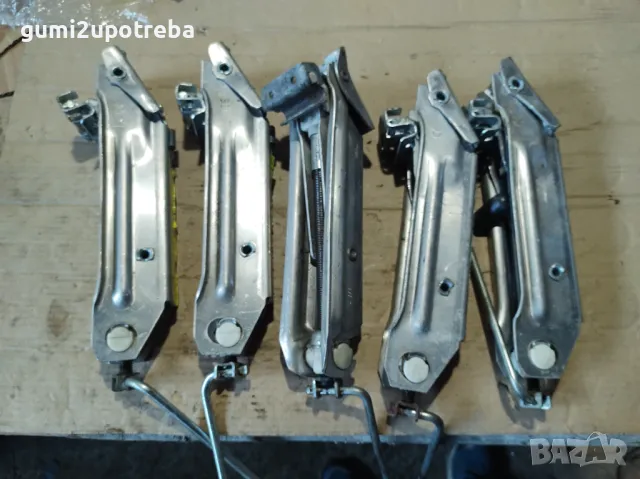 Авто Крик Авариен Крик Audi A3 Volkswagen Golf, снимка 4 - Аксесоари и консумативи - 47346225