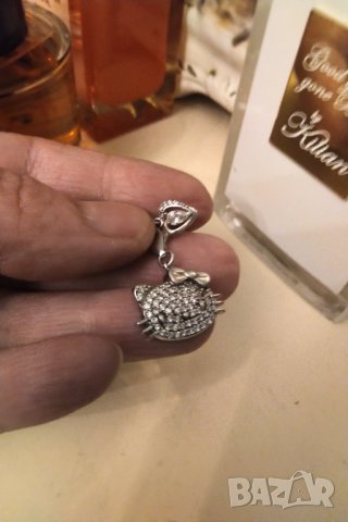 Сребърна висулка със сваровски, снимка 3 - Колиета, медальони, синджири - 44373773