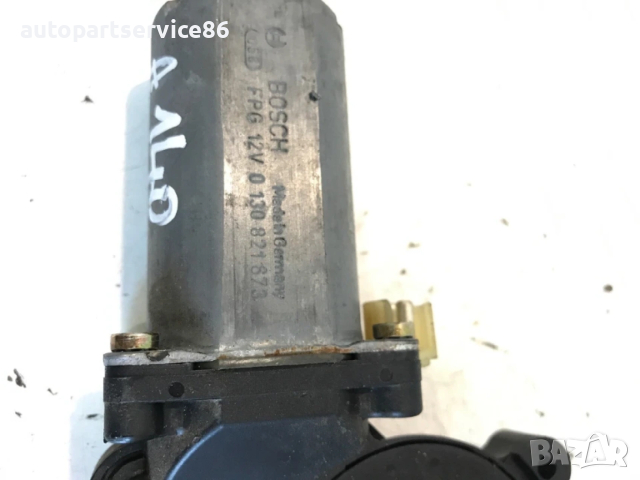 Мотор за предно ляво стъкло за врата за Mercedes A Class W168 (2001) 0130821673, снимка 2 - Части - 53876321