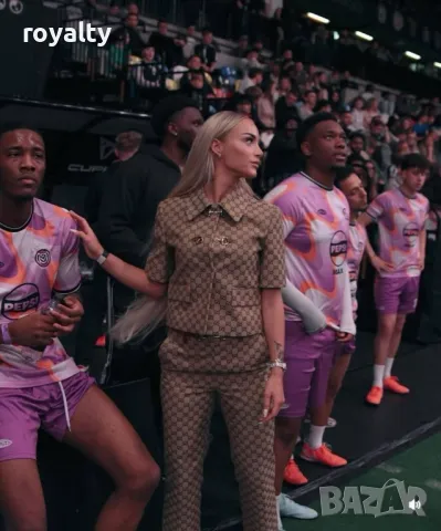 Луксозен дамски сет от две части , снимка 4 - Комплекти - 50348716