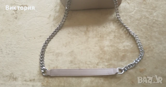 Оригинална чанта Armani Exchange – малък размер | Цвят: светло бежово-розов, снимка 6 - Чанти - 51247410