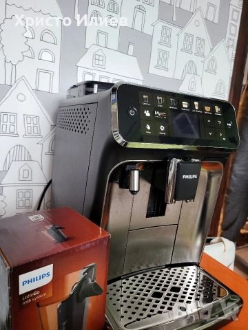 Kафемашина с дисплей и кана Philips 5400 LatteGo Кафеавтомат Филипс , снимка 4 - Кафемашини - 52717478