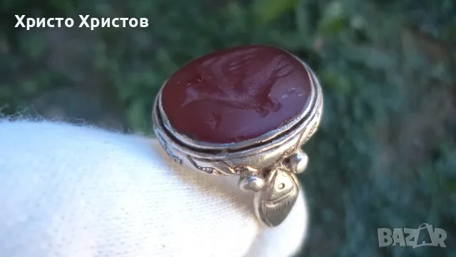 Сребърен старинен гръцки пръстен с гема натурален карнеол