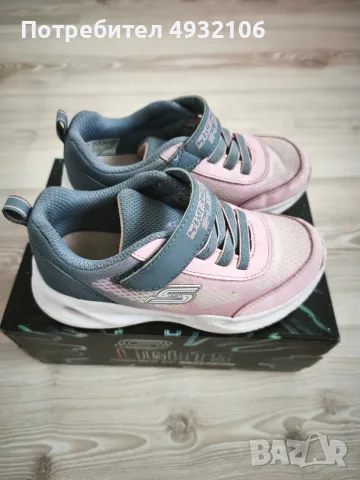 Светещи маратонки Sketchers, снимка 2 - Детски маратонки - 55981664