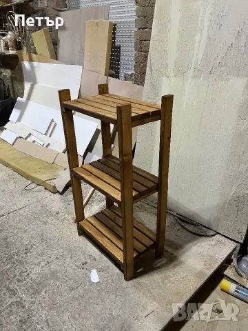 Дървен стилаж с три рафта, снимка 4 - Етажерки - 48736800