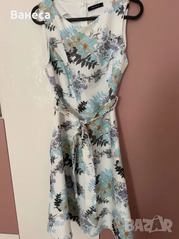 Лятна рокля