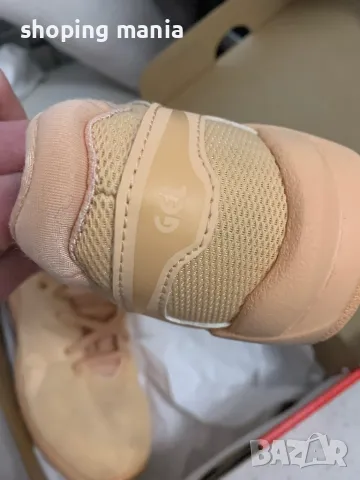 Детски маратонки ASICS , снимка 5 - Детски маратонки - 49518335