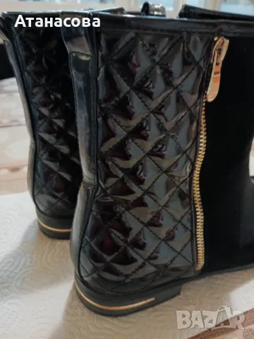 Дамски боти, снимка 2 - Дамски боти - 47604289