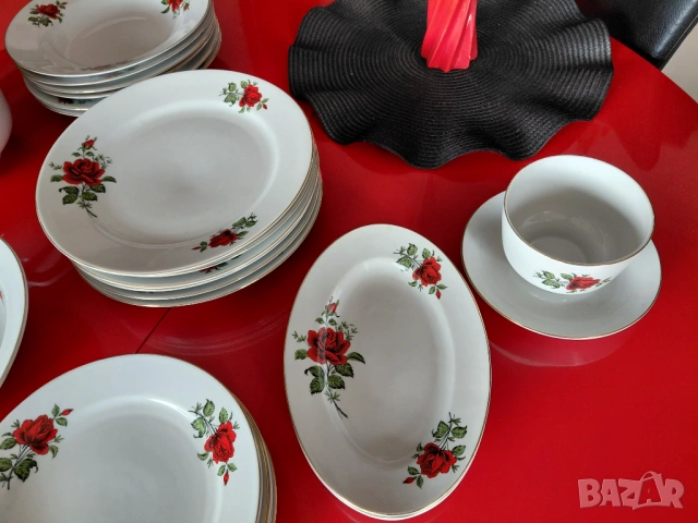 Порцеланов сервиз , български , страхотен , 23 части , снимка 3 - Сервизи - 53901719