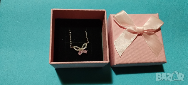 Сребърно дамско колие с пеперуда и бели камъни , снимка 4 - Колиета, медальони, синджири - 44518643