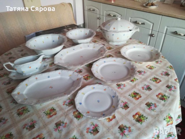 Сервиз за хранене за 12 души, снимка 2 - Сервизи - 42514043