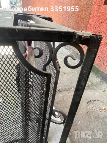 Бар маса от ковано желязо, снимка 2 - Обзавеждане за заведение - 47390235