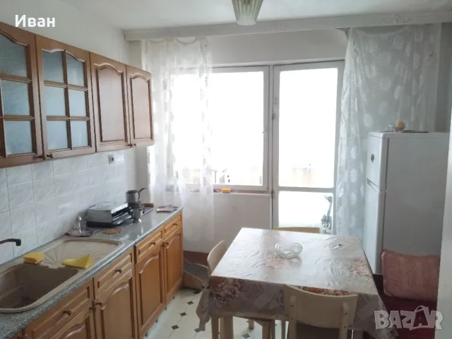 Собственик продава тристаен апартамент център до Църква" Свети Николай Чудотворец", снимка 16 - Апартаменти - 49238086