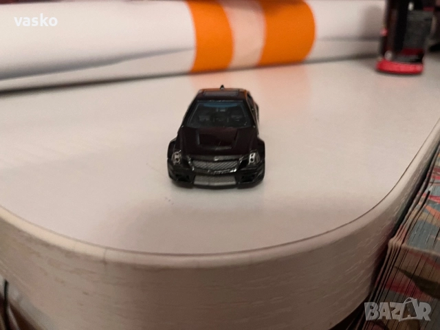 Hotwheels Кадилак, снимка 2 - Колекции - 52794845