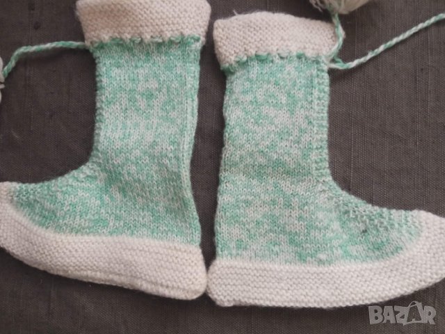 Продавам детски порапи с пискюли, снимка 4 - Чорапи - 30771203
