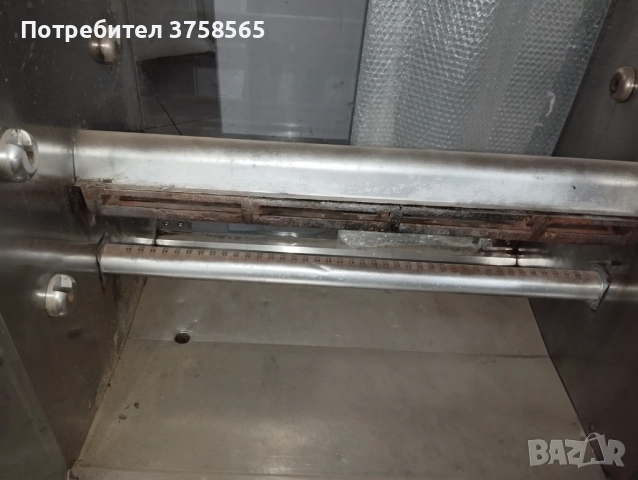 Професионална грил машина на газ , снимка 3 - Обзавеждане на кухня - 52307951