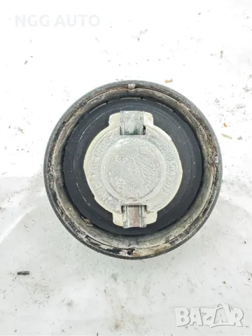 Оригинална Капачка за Резервоар за Мерцедес, Mercedes, снимка 2 - Части - 47933624