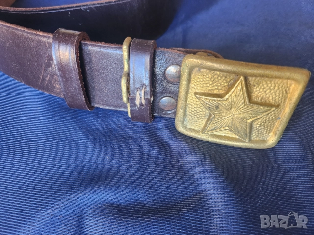 медали, вензели, кокарди, значки - български и от соц.страни + военен колан с тока , снимка 10 - Други ценни предмети - 52944054
