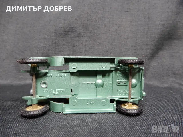 СТАРА РЕТРО МЕТАЛНА КОЛИЧКА ROLLS ROYCE MATCHBOX MOY ENGLAND, снимка 6 - Колекции - 50154147