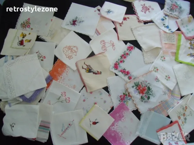 № 7893 малка колекция - 60 броя стари кърпички   - соц. период / България / , снимка 6 - Други ценни предмети - 49225295