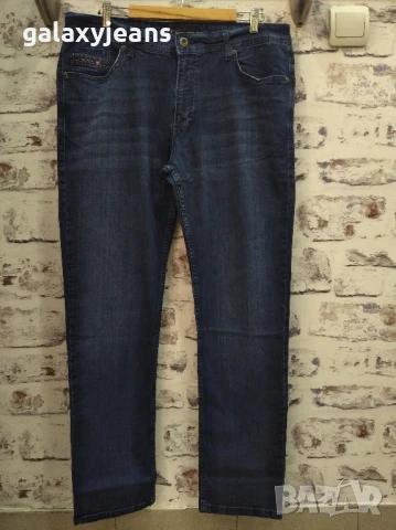 Pitbull- леко стеснени дънки, изчистени, класика цвят, с лек еластан, снимка 2 - Дънки - 50565186