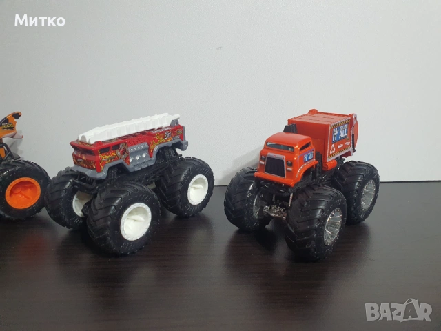 Игрален комплект 2 In 1 Hot Wheels - Мега автовоз и писта, снимка 7 - Колекции - 54166948