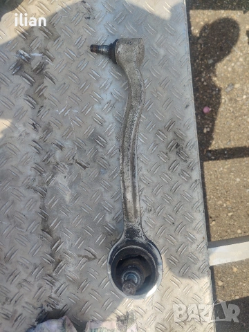 ляв носач mercedes w220