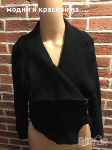 Дамско вълнено сако Marc Cain , размер 4 ( M.L), снимка 2 - Сака - 52378154