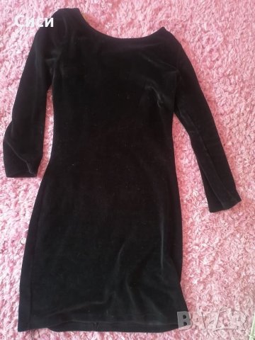 Черна рокля с ресни