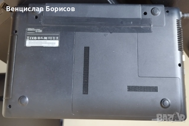 Лаптоп Самсунг/Samsung NP300E5X, 4GB RAM, SSD Samsung 250 GB, снимка 8 - Лаптопи за дома - 54226279
