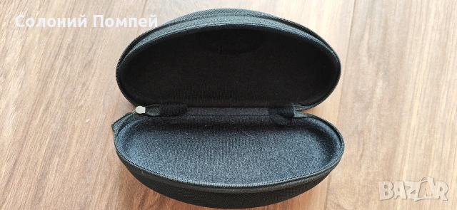 кутия за очила OAKLEY, снимка 5 - Слънчеви и диоптрични очила - 53938948