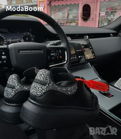 Alexander McQueen дамски маратонки , снимка 3 - Маратонки - 48247343