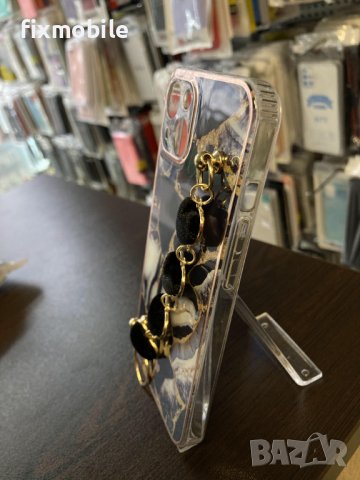 Apple iPhone 13 Луксозен силиконов гръб/кейс в Калъфи, кейсове в гр ...
