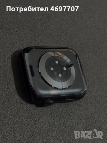 Apple Watch Series 8 45mm, снимка 2 - Смарт гривни - 52956856