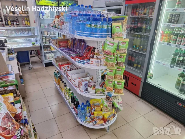 Островен стелаж за магазин, снимка 2 - Стелажи и щандове - 56456317