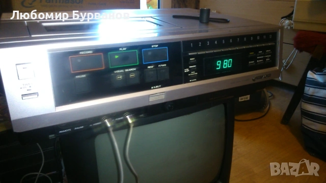 Hitachi VT 9300E Видео магнетофон, снимка 9 - Плейъри, домашно кино, прожектори - 54337913