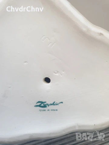 NAO Lladro Zaphir статуетка 20см/НАО ЛАДРО ЗАФИР испанска порцеланова фигура/момиче със заек, снимка 6 - Статуетки - 51229913