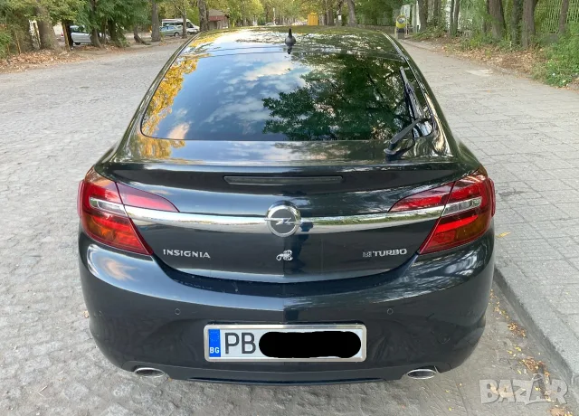 Opel Insignia A Biturbo Facelift, снимка 4 - Автомобили и джипове - 56509492