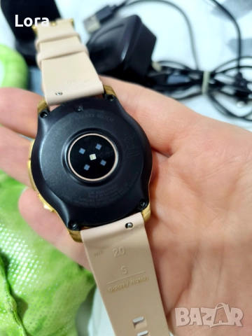 Samsung galaxy watch 42mm ; Model: SMR-810, снимка 4 - Дамски - 52727731