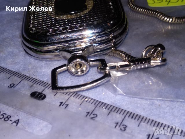 СТИЛНО ОРНАМЕНТИРАН СРЕБРИСТ ДЖОБЕН КВАРЦОВ ВИНТИДЖ МОДЕЛ ЧАСОВНИК с ВЕРИЖКА КЮСТЕК 35431, снимка 7 - Джобни - 39888024