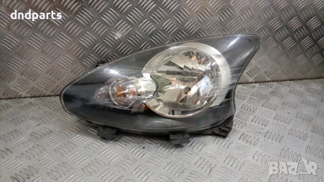 Ляв фар Toyota Aygo 2007г.(повредени щипки)	