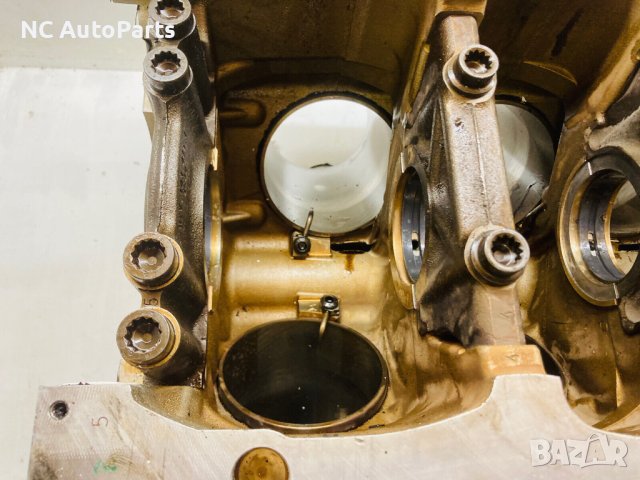 Необорудван цилиндров блок за BENTLEY MULSANNE V8 6.75 CKB 07V103031B 2013, снимка 14 - Части - 42595416