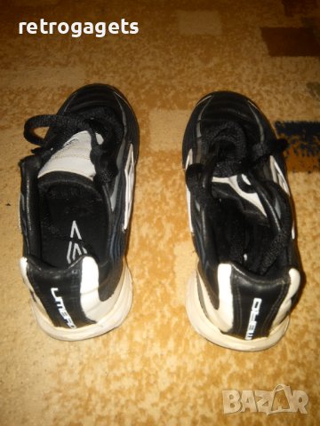 Футболни обувки Умбро Umbro 34 , снимка 2 - Футбол - 42383633