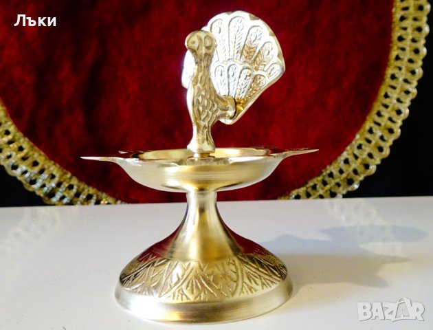 Бронзов свещник с Паун,ароматни масла., снимка 4 - Антикварни и старинни предмети - 40169150