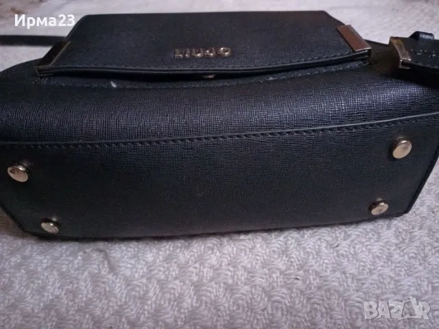 Маркова дамска чанта , снимка 4 - Чанти - 47980407