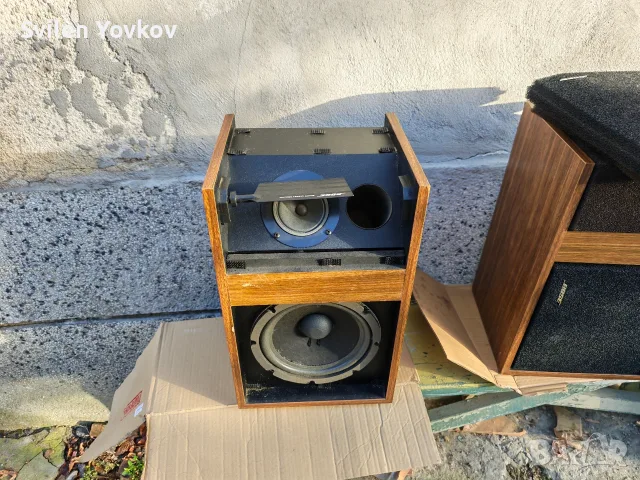 Продавам уникални тонколони bose  301
